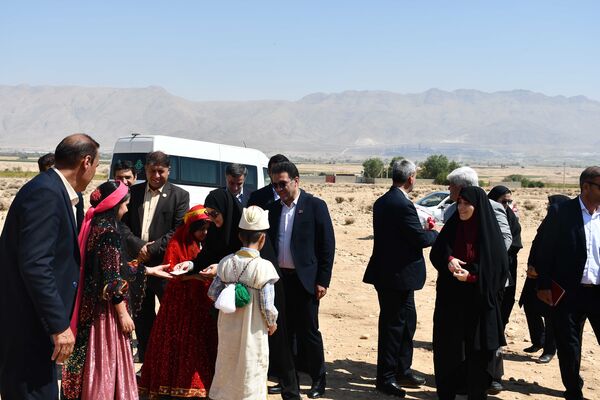 بازدید معاون آموزش‌ابتدایی وزارت آموزش‌وپرورش از مدارس عشایری