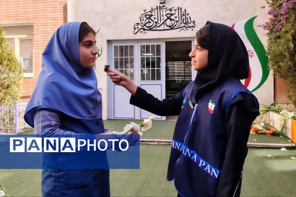 آیین نواختن گلبانگ انقلاب اسلامی با حضور استاندار فارس