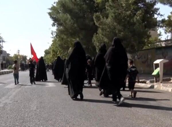 مراسم اربعین حسینی با حضور پرشور مردم باخرز برگزار شد