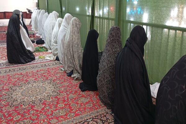 اقامه نماز جمعه همزمان با وفات حضرت معصومه (س) در مسجد جامع شهر بار نیشابور