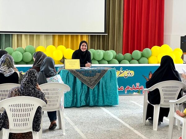 جلسه اولیا و مربیان پایه سوم در دبستان شهید تندگویان