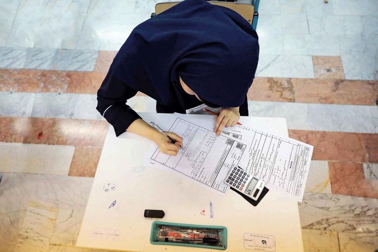 راهکارهای عملی برای موفقیت دانش‌آموزان در امتحانات