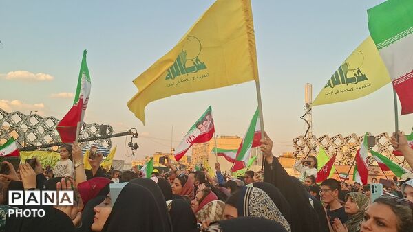 تجدید بیعت میلیونی مردم با رهبری در جشنی باشکوه به مناسبت عید غدیر