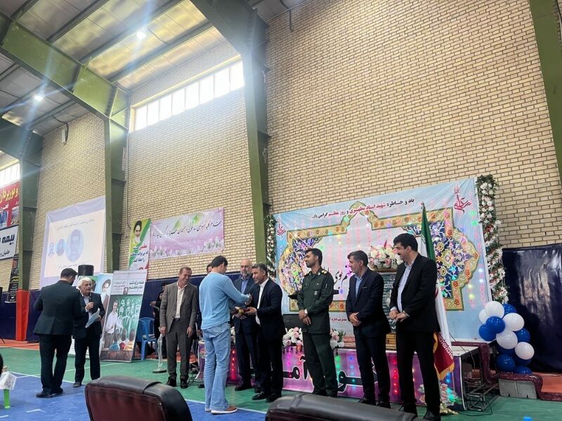 همایش هفته بزرگداشت مقام معلم در شهر آشخانه