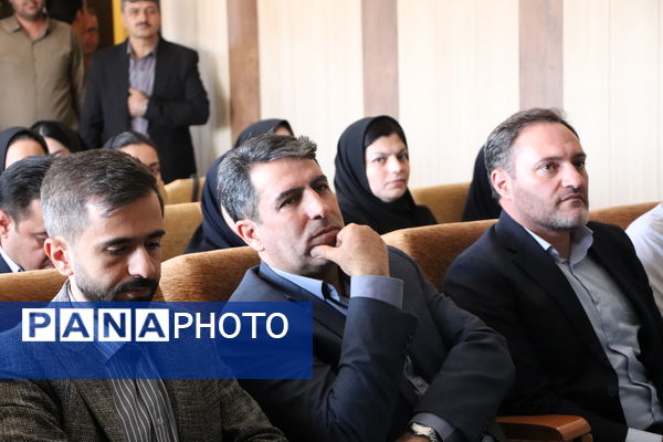 برگزاری مراسم روز ملی به‌ورز در شبکه بهداشت و درمان قروه