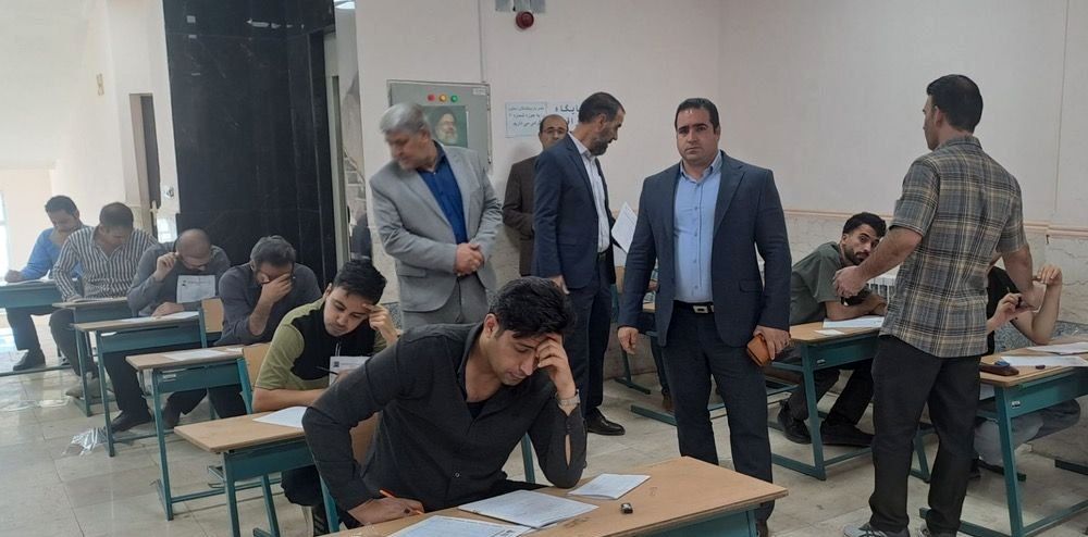 برگزاری منظم آزمون وزارت بهداشت در نورآباد لرستان