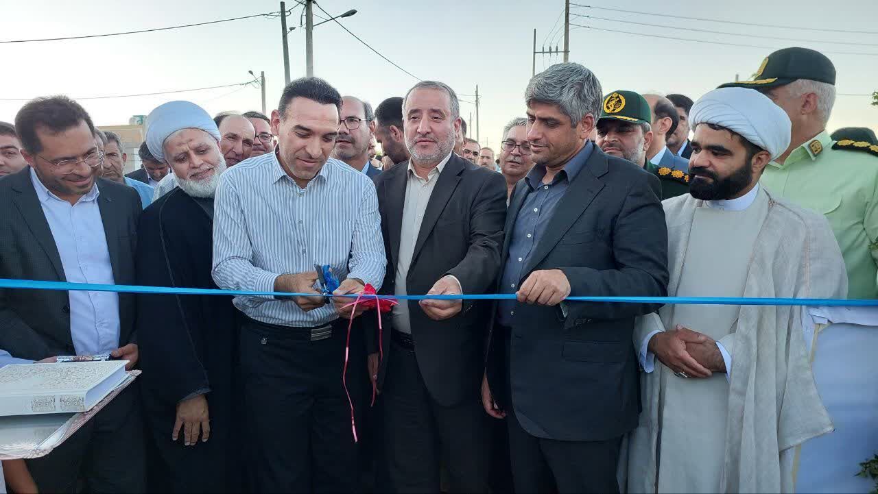 آیین افتتاح همزمان پروژه‌های عمرانی بنیاد مسکن انقلاب اسلامی شهرستان بشرویه 