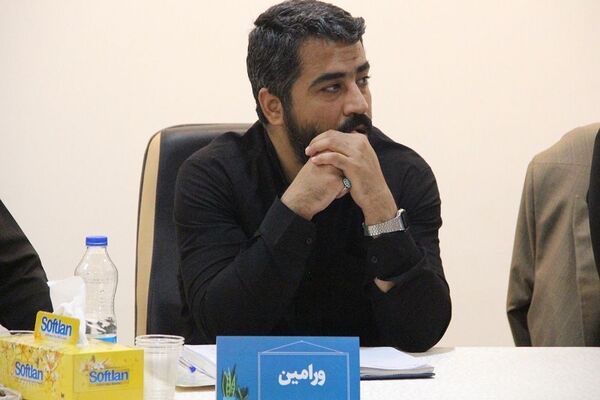 تبیین سیاست‌های ساماندهی منابع انسانی معاونت پرورشی و فرهنگی شهرستان‌های استان تهران در سال تحصیلی ۱۴۰۴-۱۴۰۳
