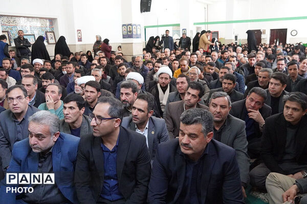 بیعت فرهنگیان شهرستان بجنورد با سومین رهبر انقلاب 