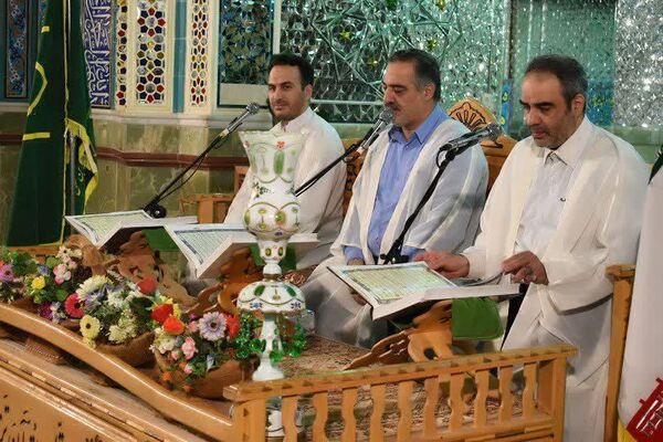 آیین ملی جزءخوانی قرآن کریم در آستان مقدس حضرت محمدهلال بن علی (ع)
