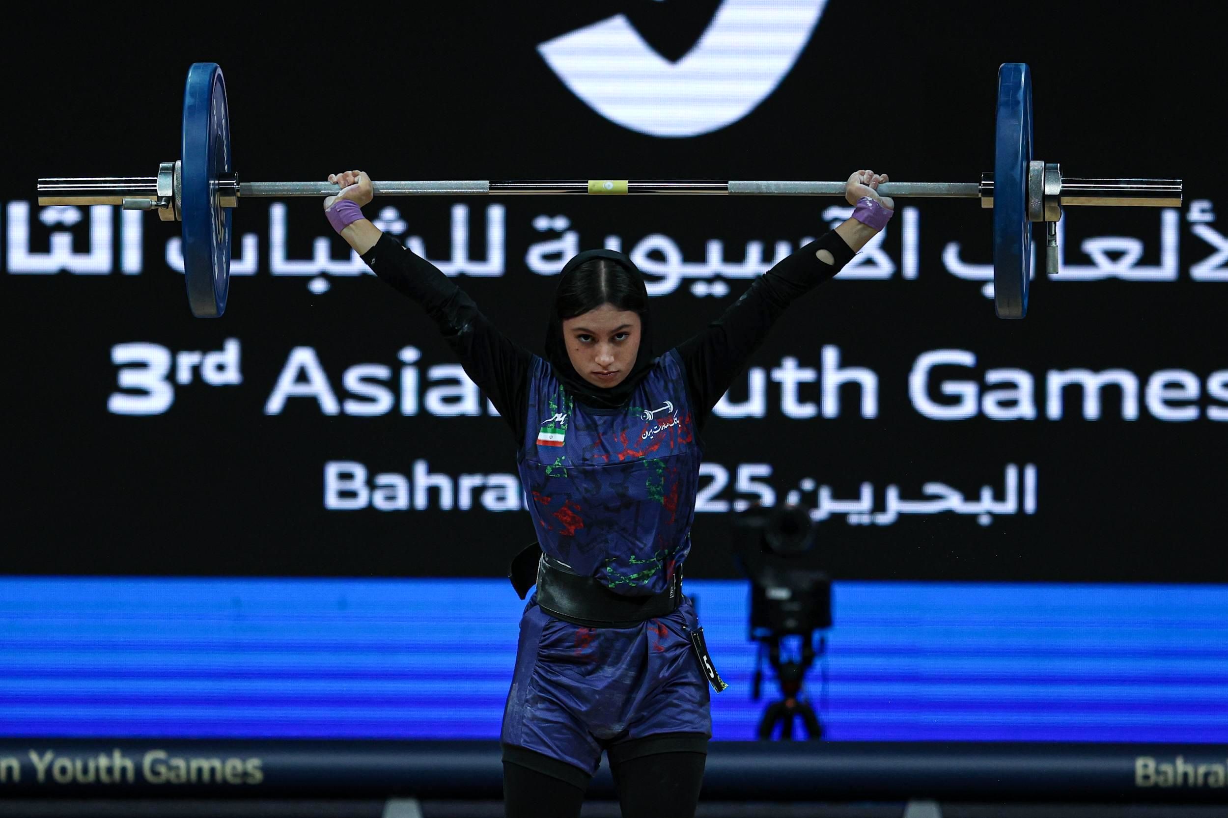 دختر وزنه‌بردار ایران با زدن حدنصاب ایران، نهم شد