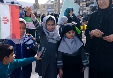 خروش ملت فیروزآباد در جشن سالگرد پیروزی انقلاب اسلامی