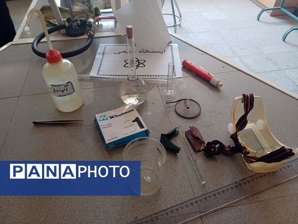 بیست و سومین دوره مسابقات آزمایشگاهی علمی مدارس در پژوهشسرای دکتر چمران شهرستان برخوار 