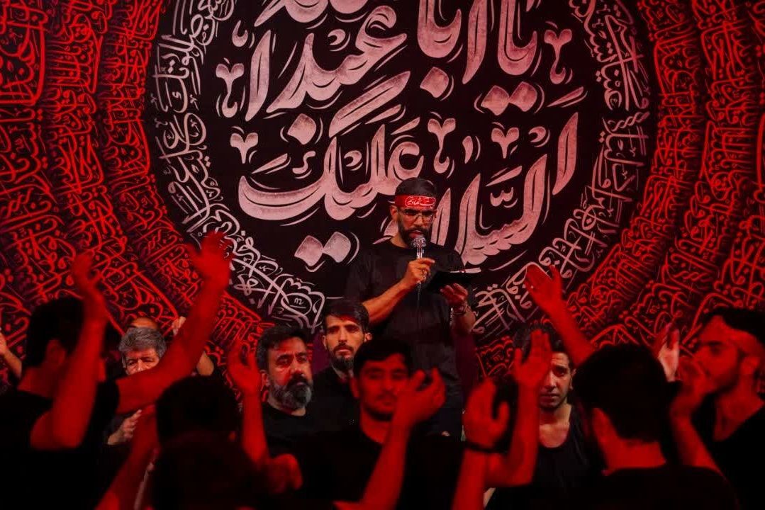 مراسم عزاداری شب‌های محرم ۱۴۰۳ در مسجد سیدالشهدا شهرک مطهری شیراز