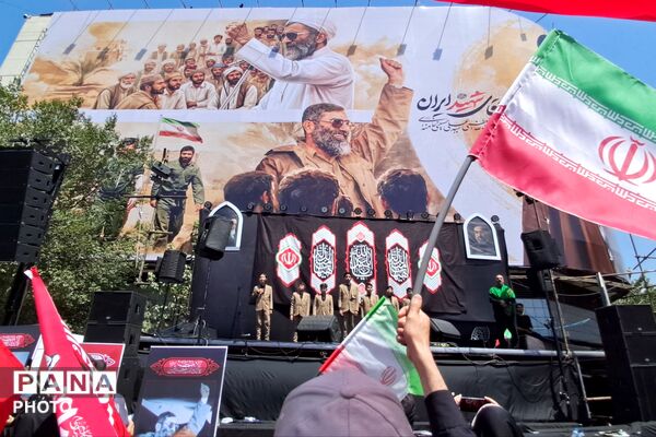 تهران؛ روایت بدرقه باشکوه یک ملت