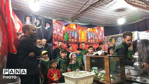حسینیه امام خامنه ای(ره) میزبان مواکب مردمی