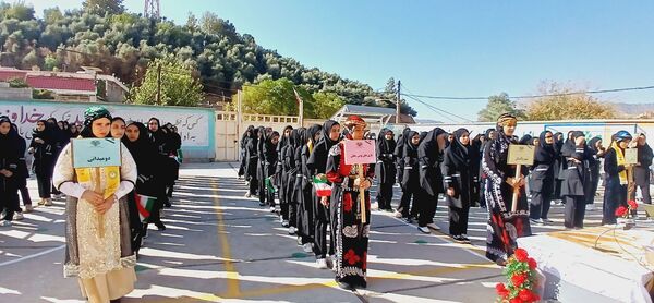 برگزاری المپیاد ورزشی درون‌مدرسه‌ای در دبیرستان ایرانسل معمولان
