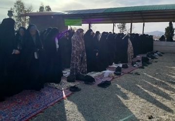 برگزاری نماز عید سعید فطر در روستای پیکان جرقویه سفلی