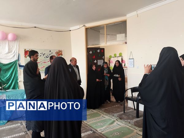 جشن جوانه‌های هلیلانی در مدارس این شهرستان  برگزار شد