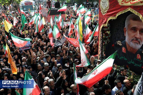 تشییع شهدای اقتدار در تهران - 2