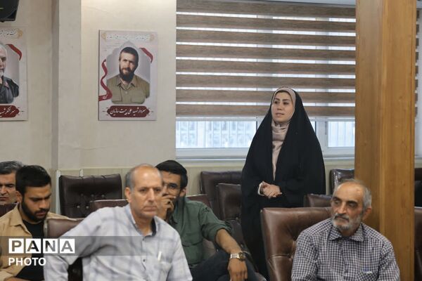 دیدار مسئولان مواکب مردمی با نماینده ولی‌فقیه استان همدان