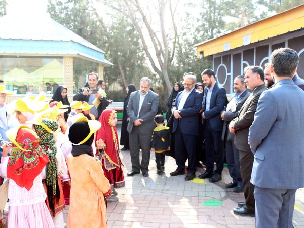 بوستان برنا در مشهد آغاز به کار کرد