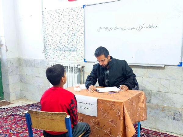 آغاز مرحله آموزشگاهی مسابقات قرآن و عترت در دبستان شهید پسندیده فدافن 