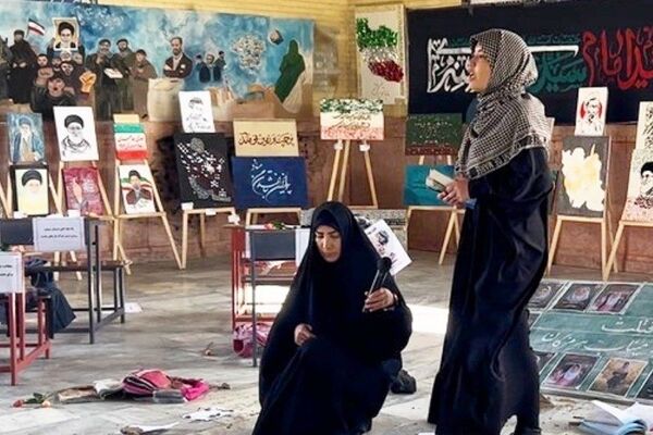 نمایش خیابانی هنرجویان هنرستان شهید سادلجی