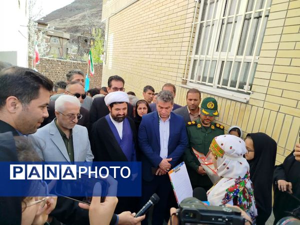 افتتاح اولین پروژه نهضت توسعه عدالت آموزشی در شهرستان فاروج 