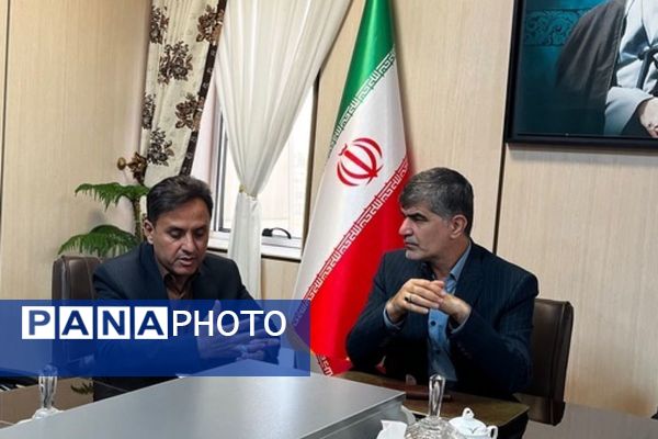 برپایی میز خدمت در فرمانداری شهرستان ملارد به مناسبت هفته بهزیستی 