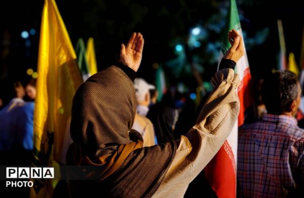 در میان غبار خاطرات؛ وقتی تهرانِ دهه ولایت با سوگ ۱۵ خرداد گره خورد