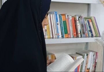 افتتاح کتابخانه برای رشد دانش آموزان در میبد