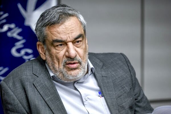 بورد:بازسازی تأسیسات صنعت نفت با همه توان انجام می‌شود