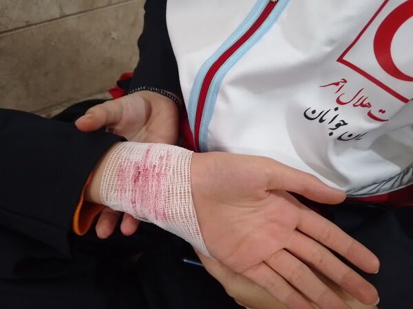 بیست و ششمین مانور سراسری زلزله در دبیرستان دخترانه فاطمیه