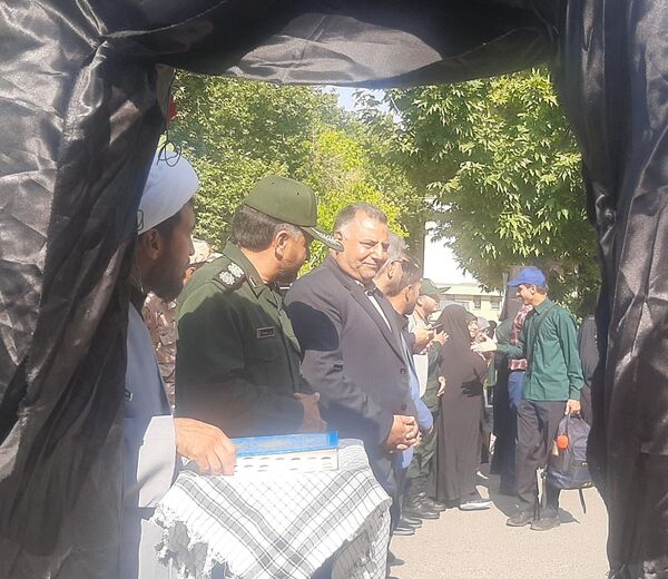 اعزام دانش‌آموزان گروه سرود سفینة النجاة نیشابور به پیاده‌روی اربعین حسینی 