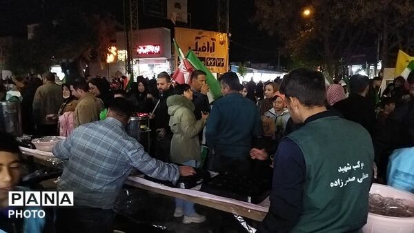 قاب هایی از جنس خدمت در نیشابور-۲