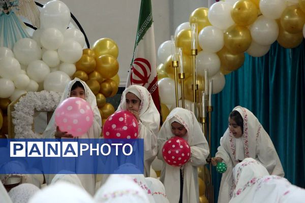 جشن تکلیف دانش‌آموزان دبستان آیین روشن در مصلی امام خمینی(ره) شهریار 