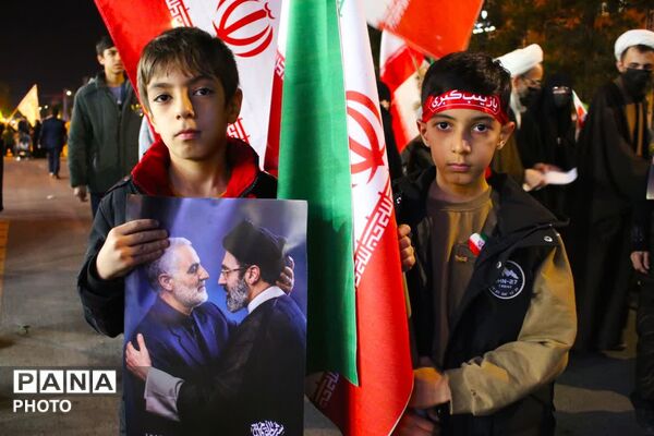 حضور دهه نودی‌ها در اجتماعات شبانه قم
