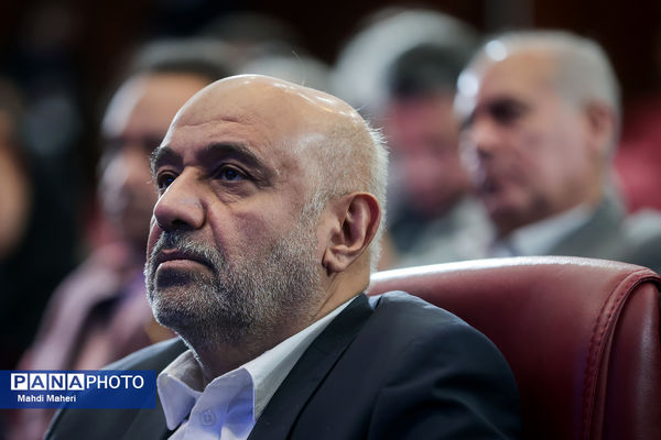  همایش همدلی برای ایران ماهر 