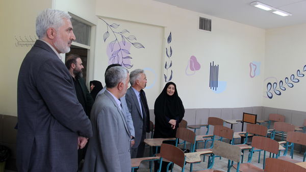 بازدید از کارگاه های کارآموزی- کارورزی در هنرستان بصیرت