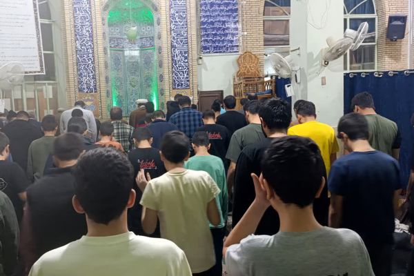 اعتکاف دانش‌آموزی در مساجد شیراز