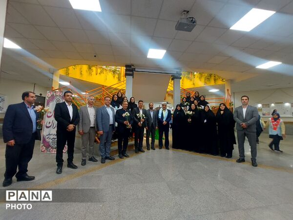 تقدیر از سفیران برتر سلامت ناحیه ۶ 