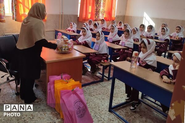 زنگِ مهر در بهارستان دو؛ از فرشته‌ها تا شکوفه‌ها
