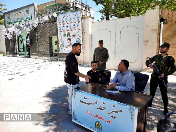 راه‌اندازی میز خدمت نیروی انتظامی شهرستان ساوجبلاغ