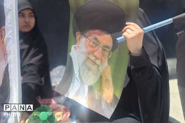 شهر در سوگ؛ قلب‌های تپنده در بدرقه ابدی «رهبر شهید»