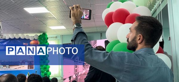 افتتاح پنل خورشیدی ۴۰ کیلوواتی در اداره آموزش و پرورش ناحیه ۷ مشهد