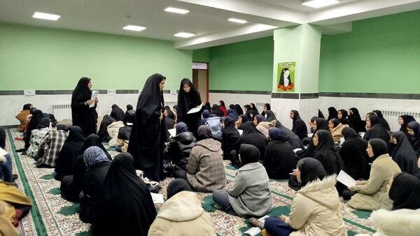 آزمون کتبی مسابقات قرآن و عترت دانش آموزان دخترانه  متوسطه 