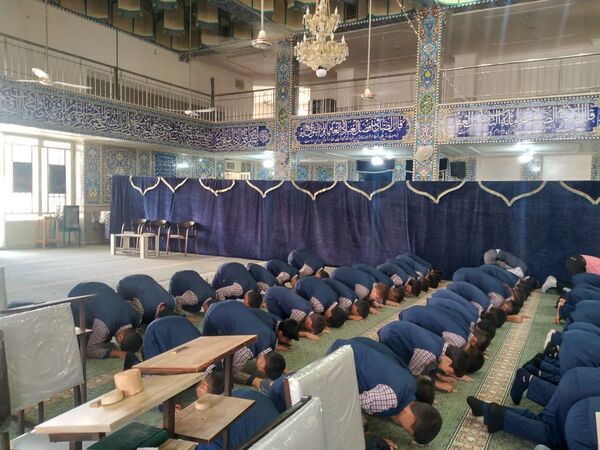 برگزاری اولین نماز جماعت سال تحصیلی جدید دبستان حضرت قاسم ابن الحسن (ع)
