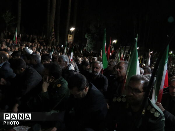 خروش مردم  خلیل آباد در حمایت از رزمندگان اسلام
