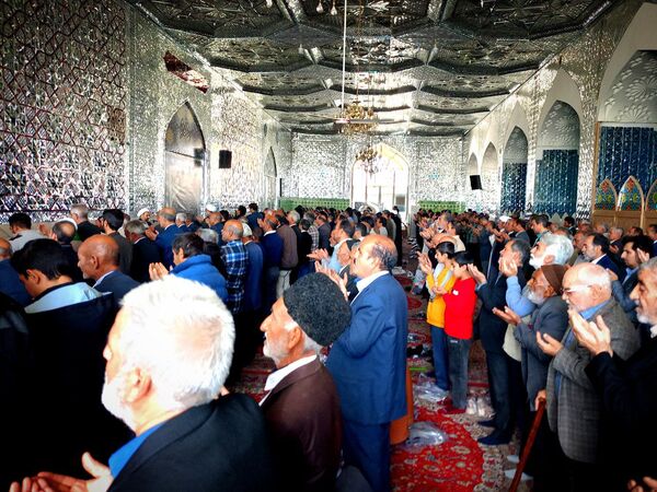 نماز عبادی سیاسی جمعه در شهرستان کاشمر 